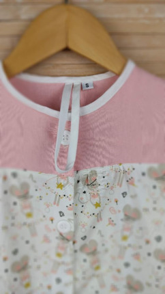 BATA CON BOTONES