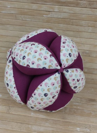 PELOTA MONTESSORI