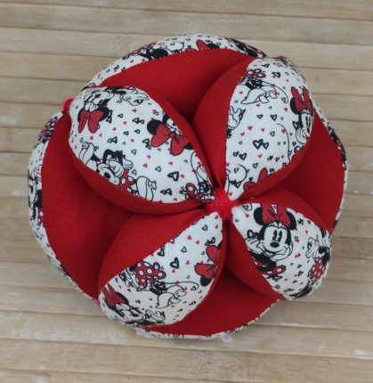 PELOTA MONTESSORI